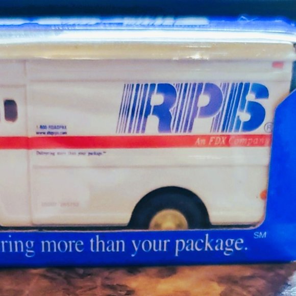 RPS Roadway Packaging System Diecast Step Van 1:64 Scale New in Box - Picture 6 of 6
